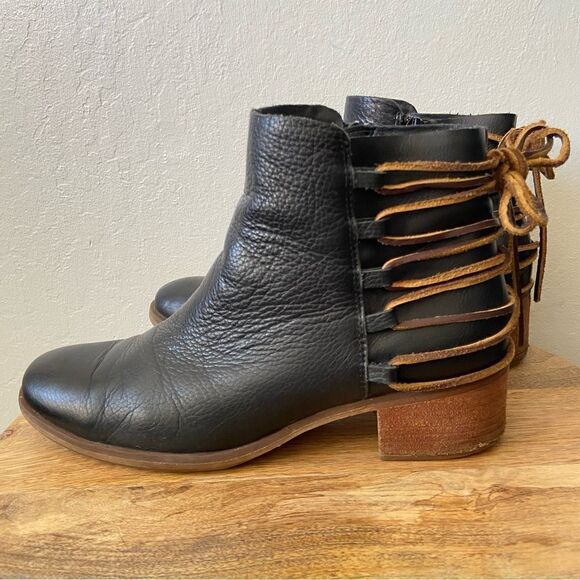 Korks Belaya Black Leather Lace Tie Up Ankle Boots - Picture 6 of 14